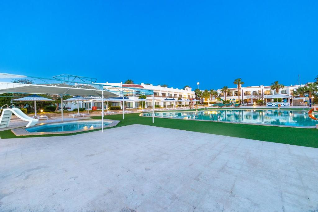 The Grand Hotel Hurghada 4*