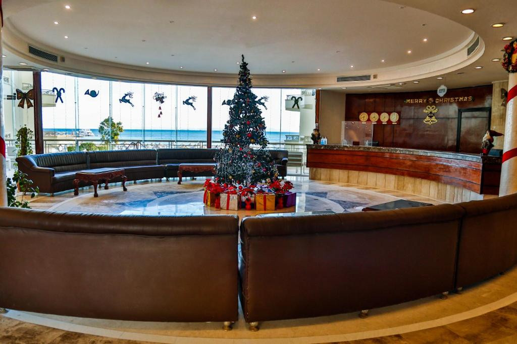 Magic Beach Hotel 4*