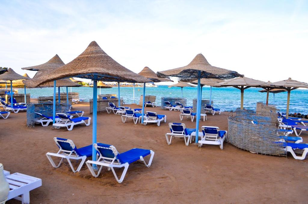 Magic Beach Hotel 4*