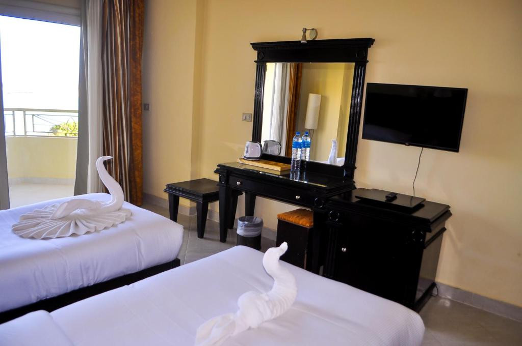 Magic Beach Hotel 4*