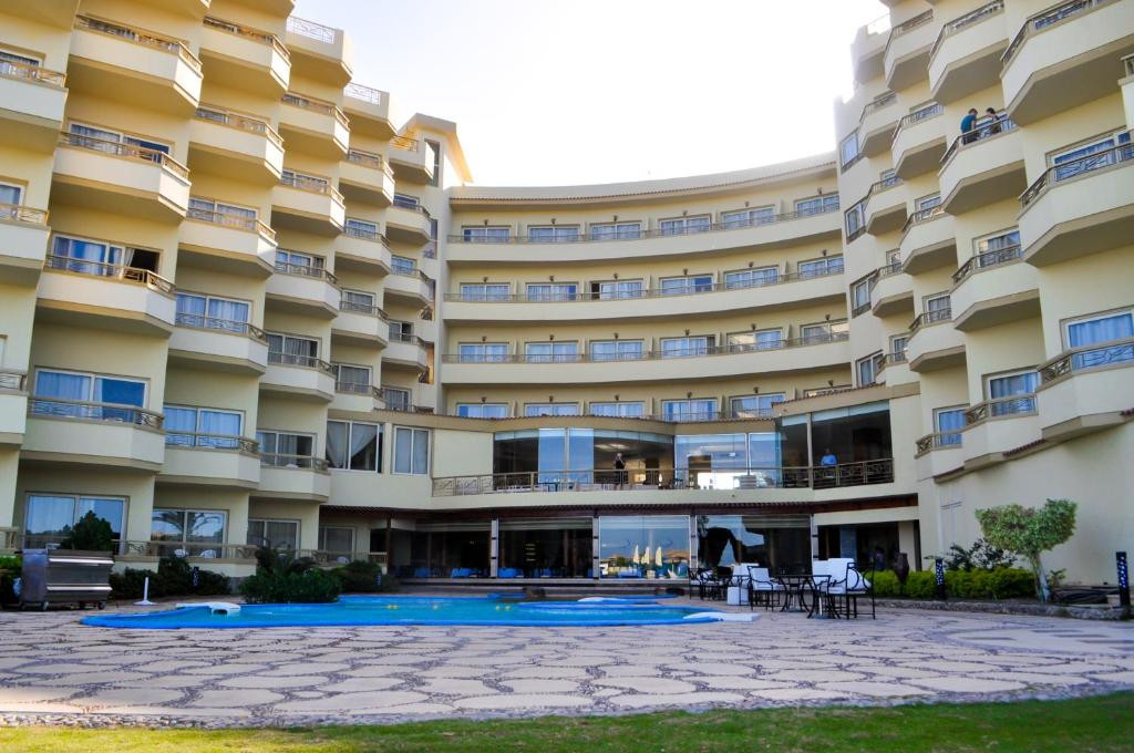 Magic Beach Hotel 4*