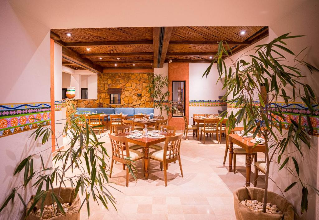 Marina Lodge At Port Ghalib 4*