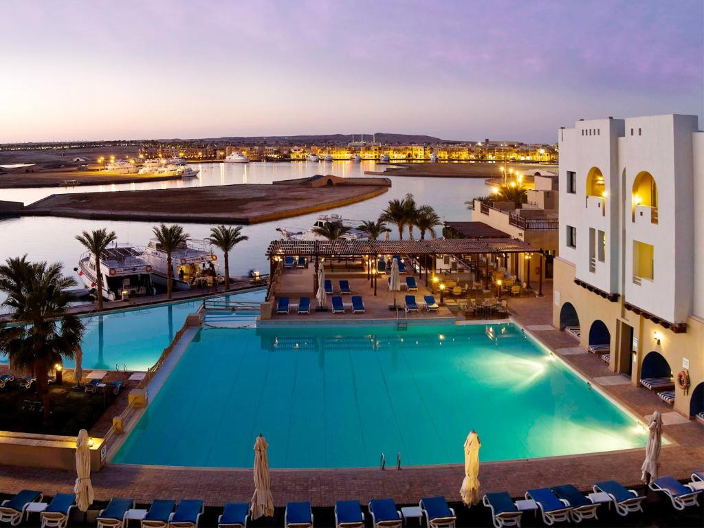 Marina Lodge At Port Ghalib 4*
