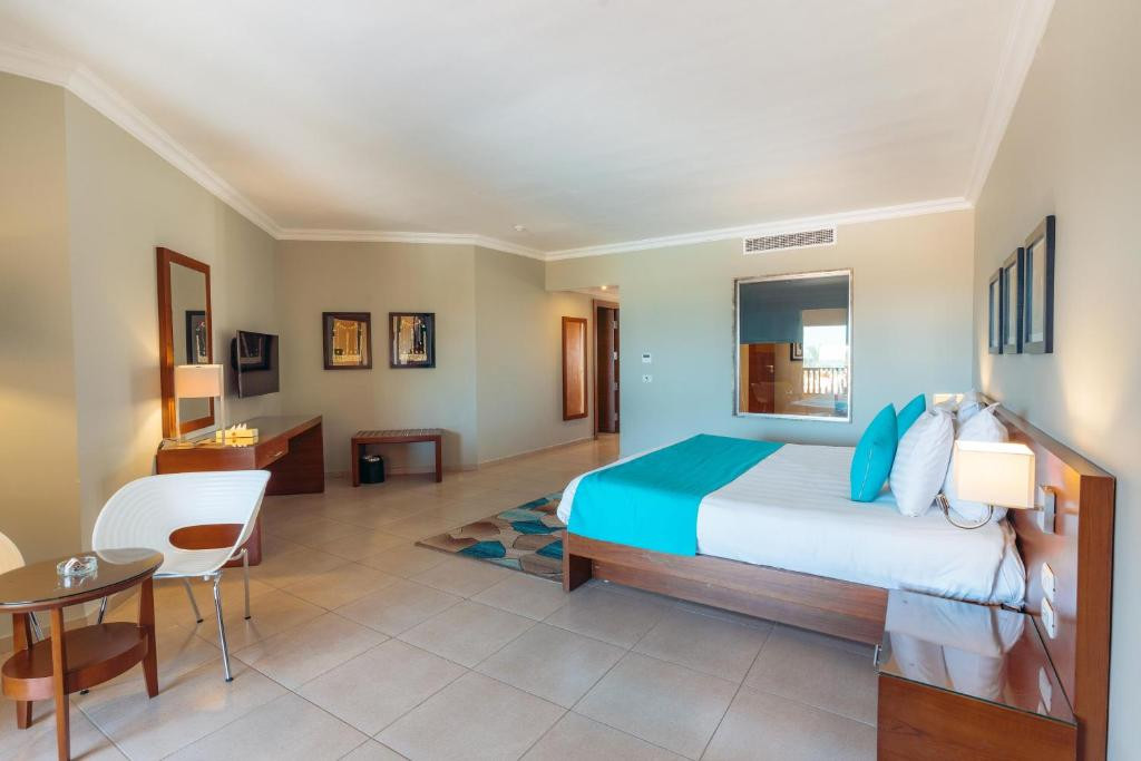 Nubian Village 5*