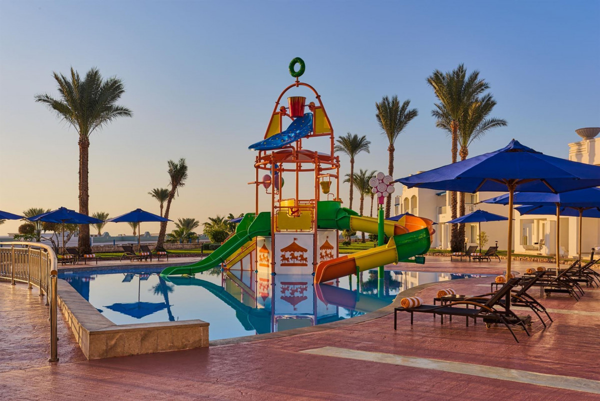 Renaissance Golden View Beach 5*