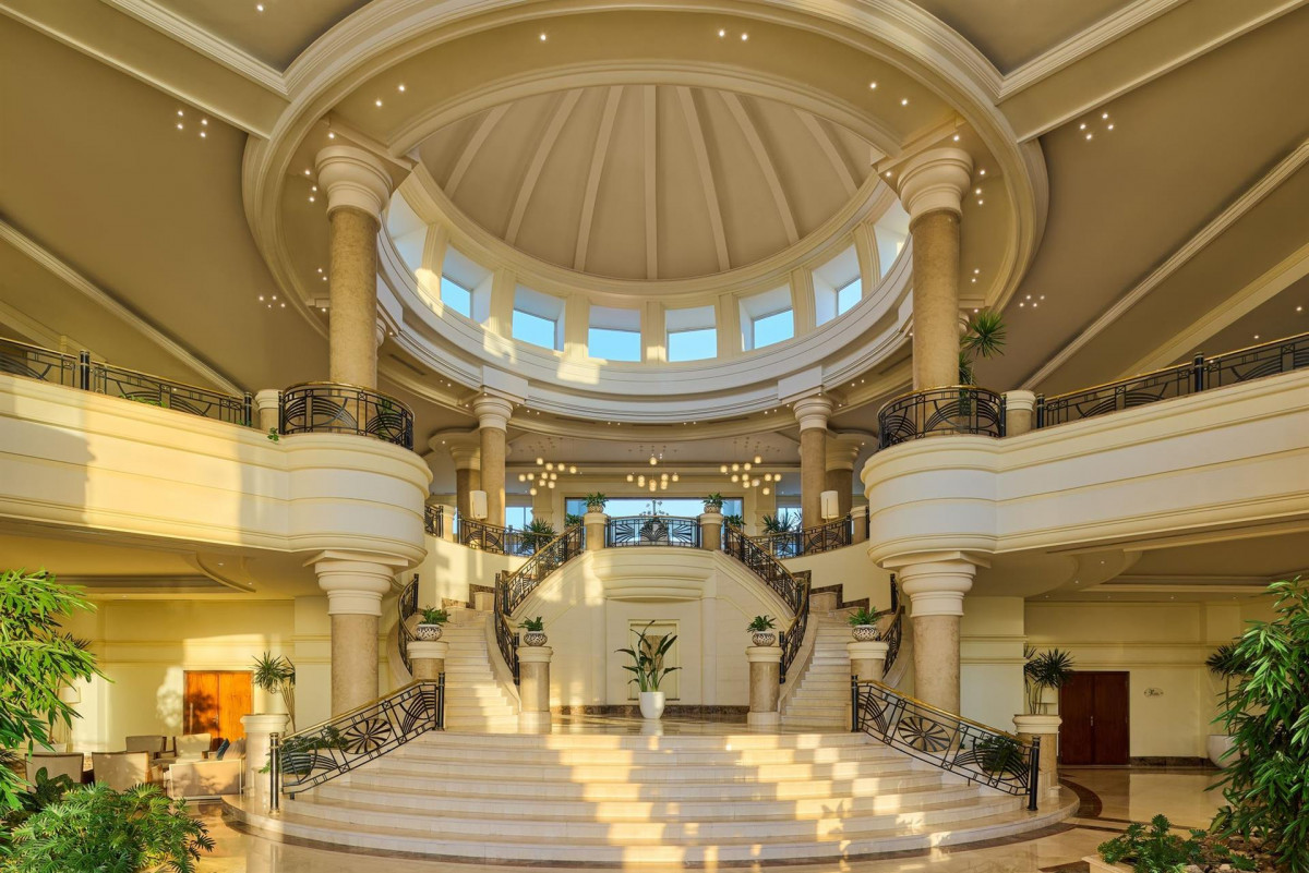 Renaissance Golden View Beach 5*