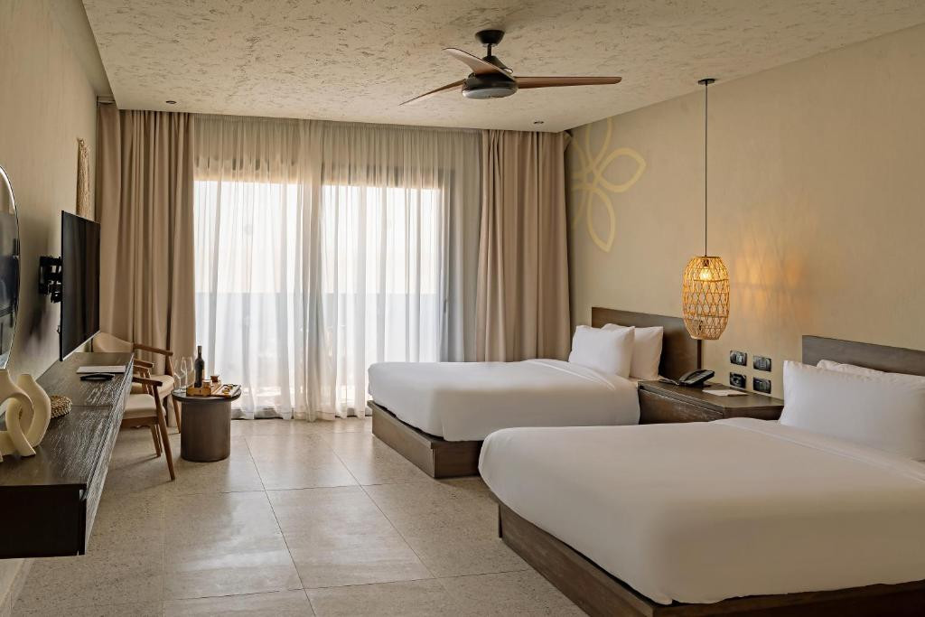 Sentido Naga Bay 5*