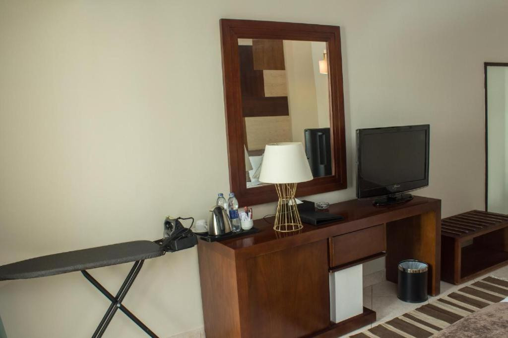 Swiss Heaven Sharming Inn 4*