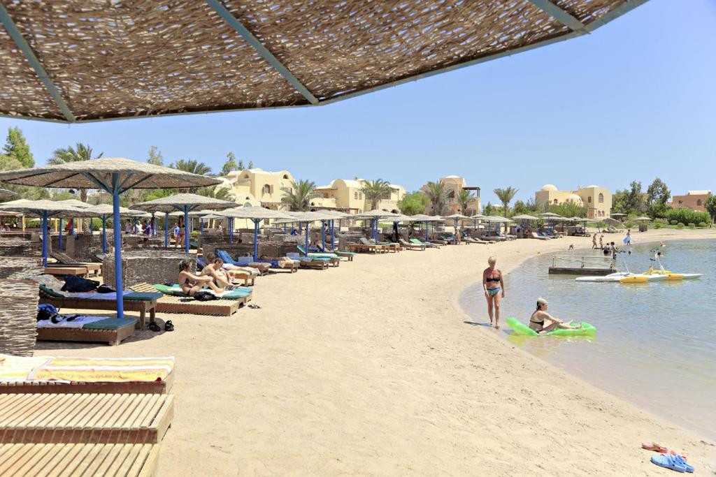 The Three Corners Rihana Resort 4*