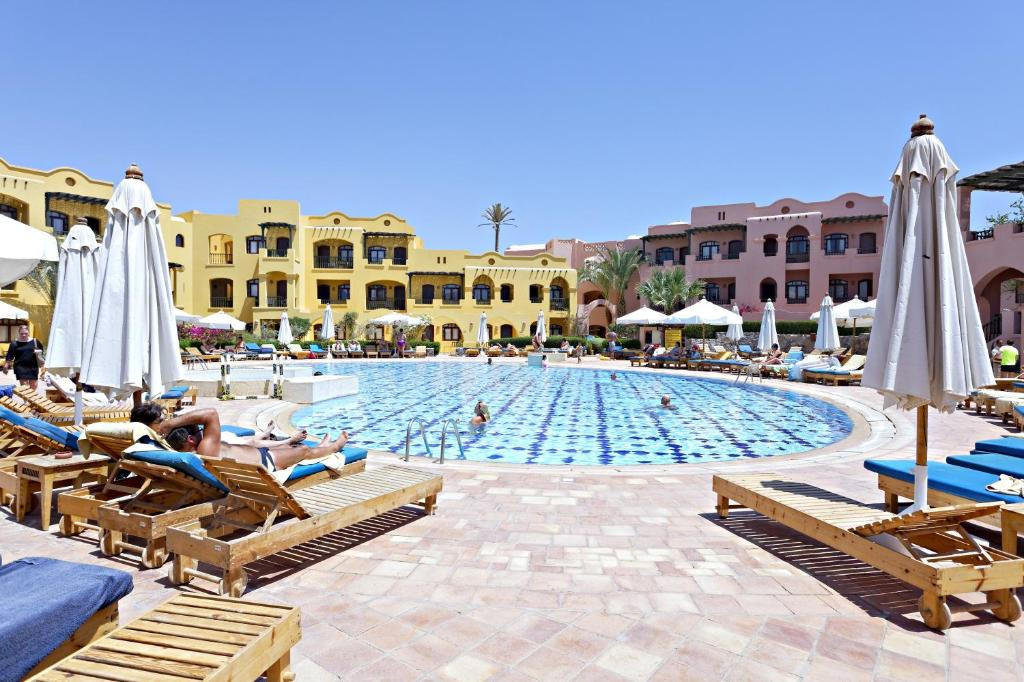 The Three Corners Rihana Resort 4*