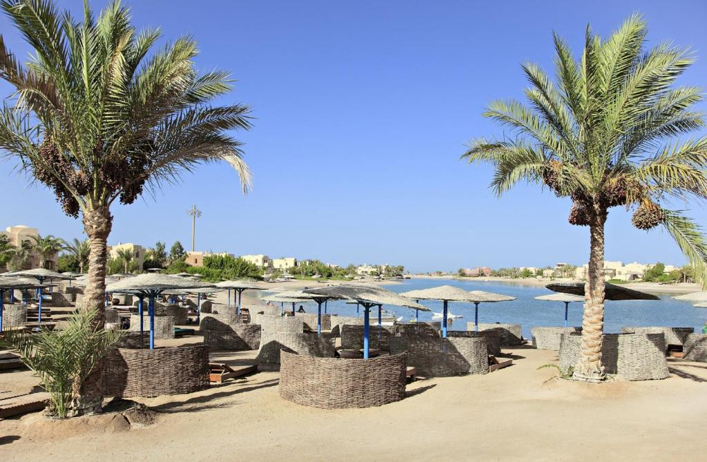 The Three Corners Rihana Resort 4*