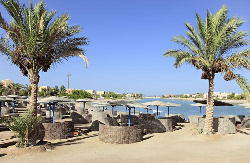 The Three Corners Rihana Resort 4*