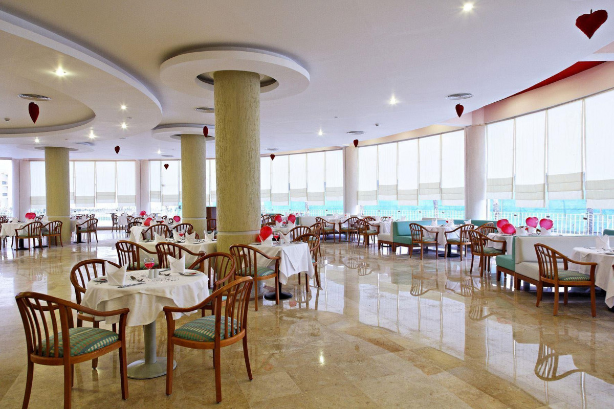 The Three Corners Sunny Beach Resort 4*