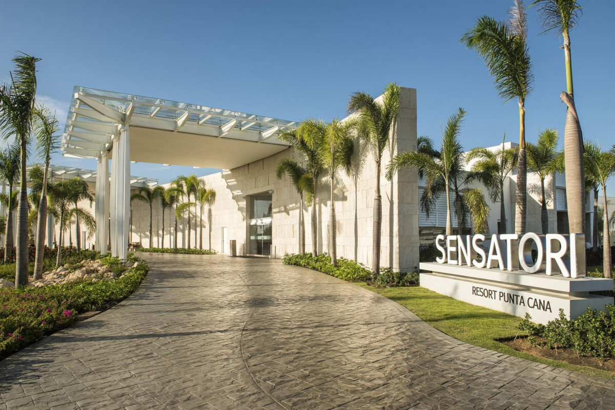 Azul Beach Resort Punta Cana By Karisma (Ex. Tui Sensatori Resort Punta Cana) 5*