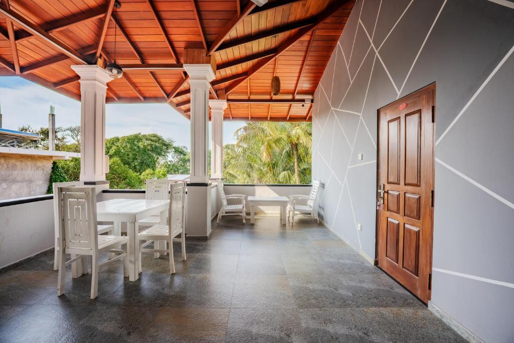 Villa Red Lobster 2*