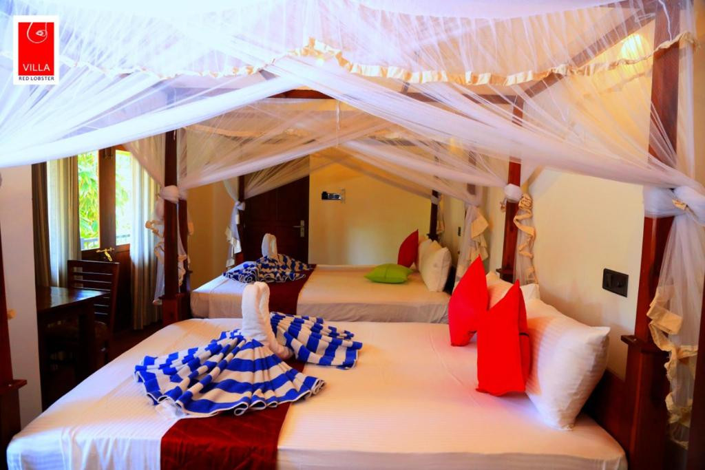 Villa Red Lobster 2*