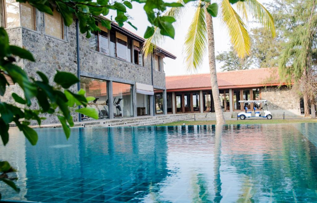 Regenta Arie Lagoon 4*