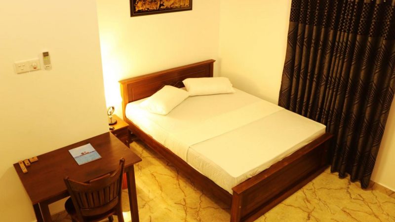 Ashford Beach 1*