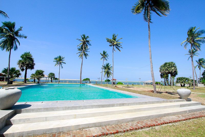 Divyaa Lagoon Resort 5*