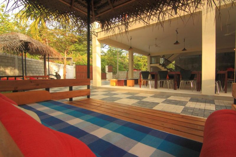 Jjs Hostel Mirissa 1*