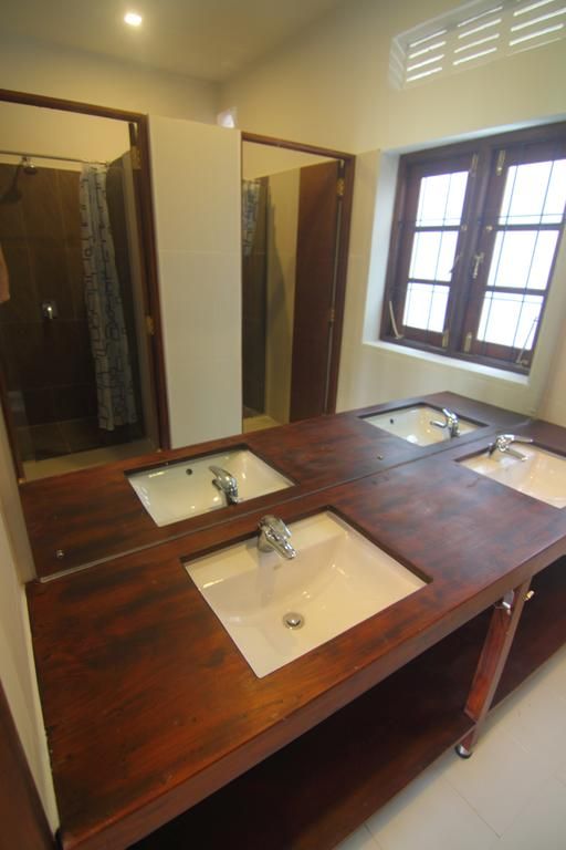 Jjs Hostel Mirissa 1*