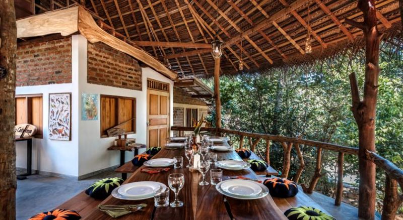 Manthally Cabanas 2*