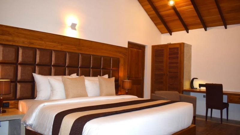 Margosa Bay 4*