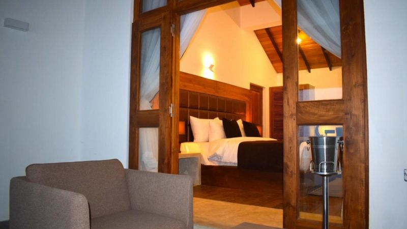 Margosa Bay 4*