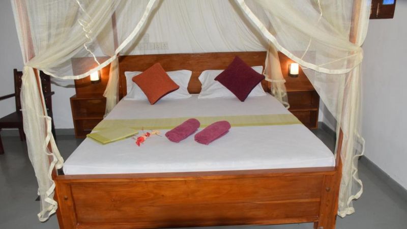Mira Whales Resort 2*