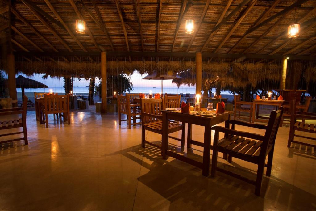 Nilaveli Beach Hotel 3*