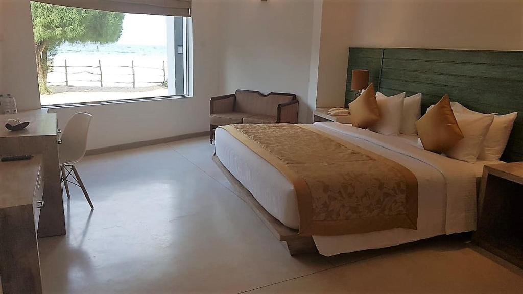 Nilaveli Beach Hotel 3*