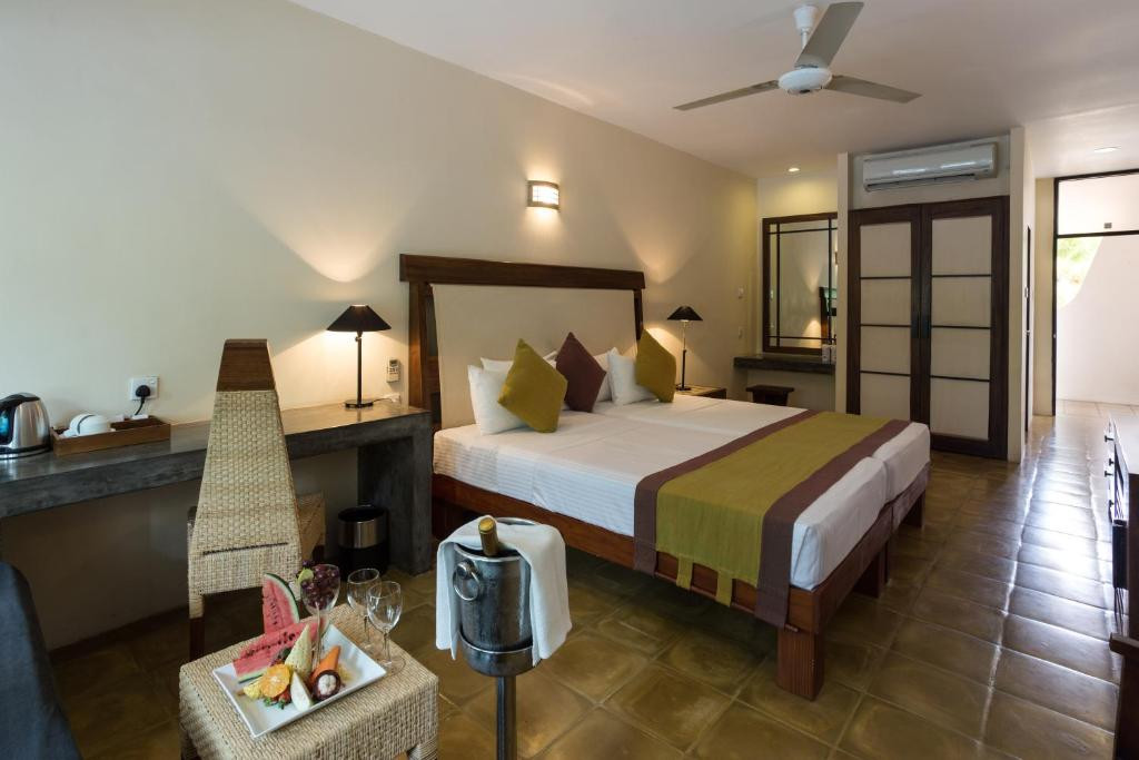 Nilaveli Beach Hotel 3*
