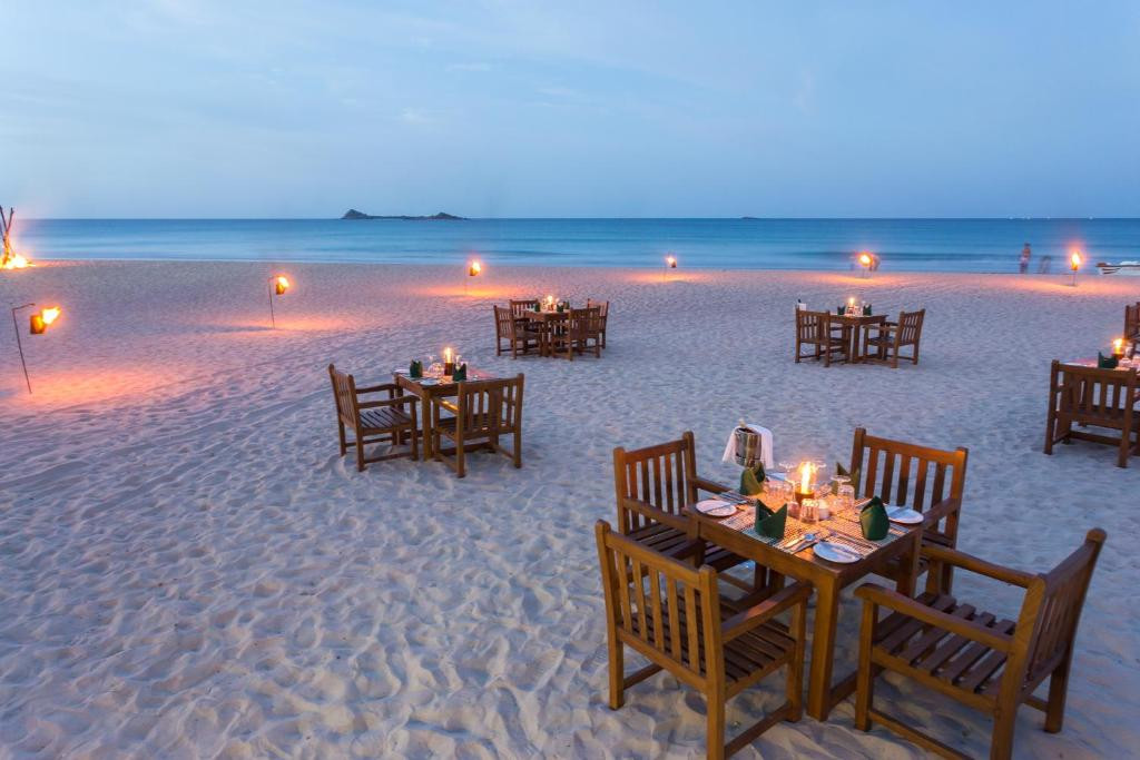 Nilaveli Beach Hotel 3*