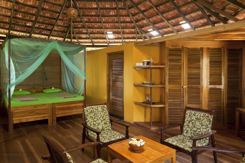 Palm Paradise Cabanas And Villas Beach Resort 3*