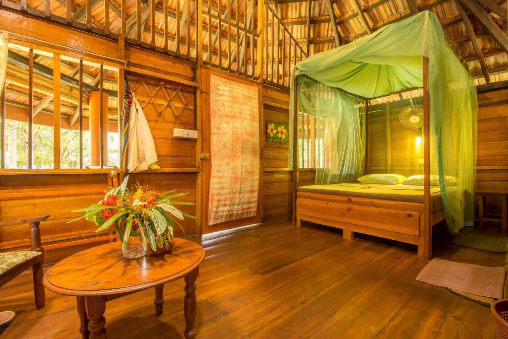 Palm Paradise Cabanas And Villas Beach Resort 3*