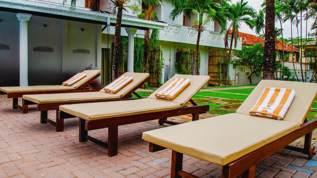 Paradise Holiday Village 3*