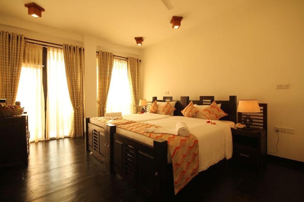 Saffron Hotel Unawatuna 3*