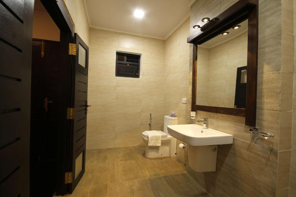 Saffron Hotel Unawatuna 3*