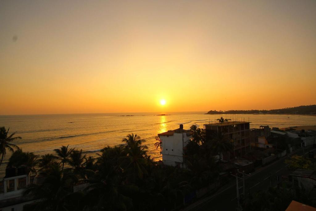Saffron Hotel Unawatuna 3*