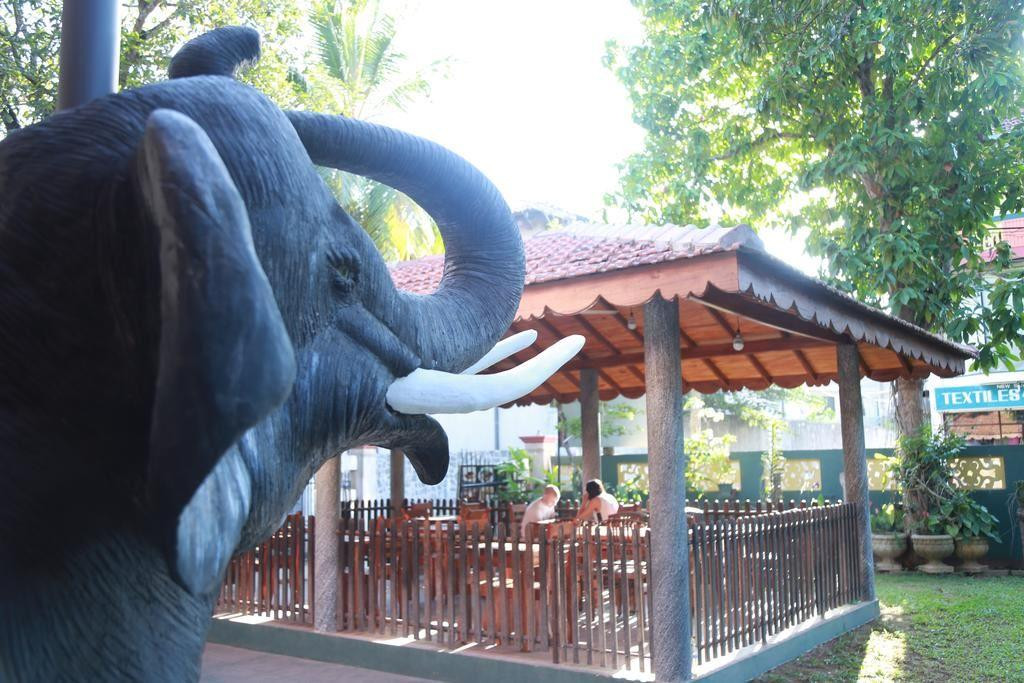 Sumal Villa 3*