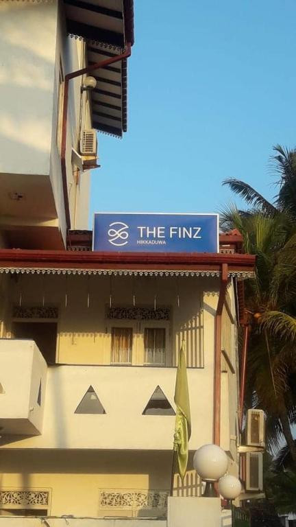 The Finz 2*