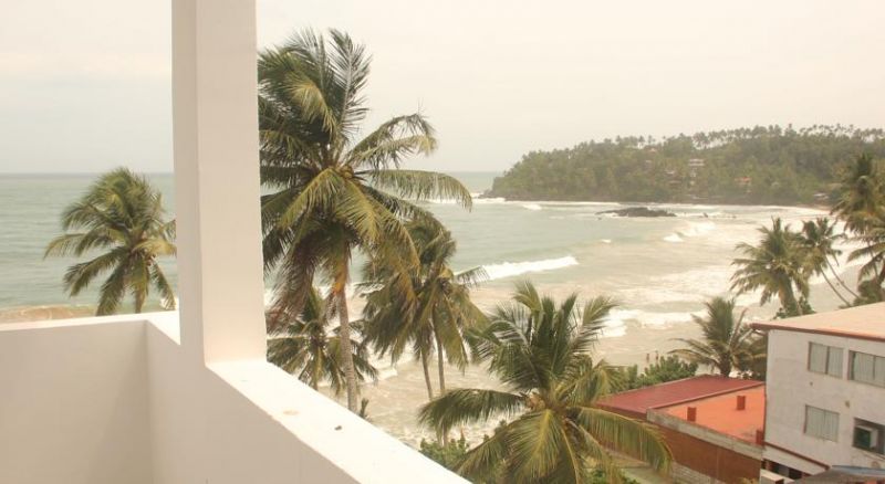 W&D Beach Hotel & Restaurant 2*