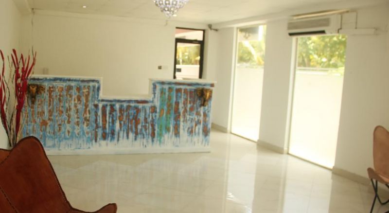 W&D Beach Hotel & Restaurant 2*