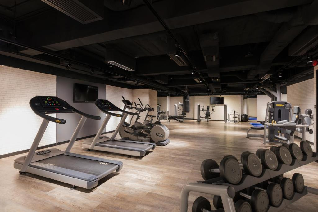 Pentahotel hong kong tuen mun 4*