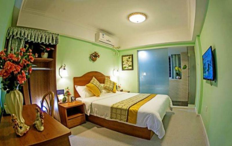 Biboluo Hotel 2*
