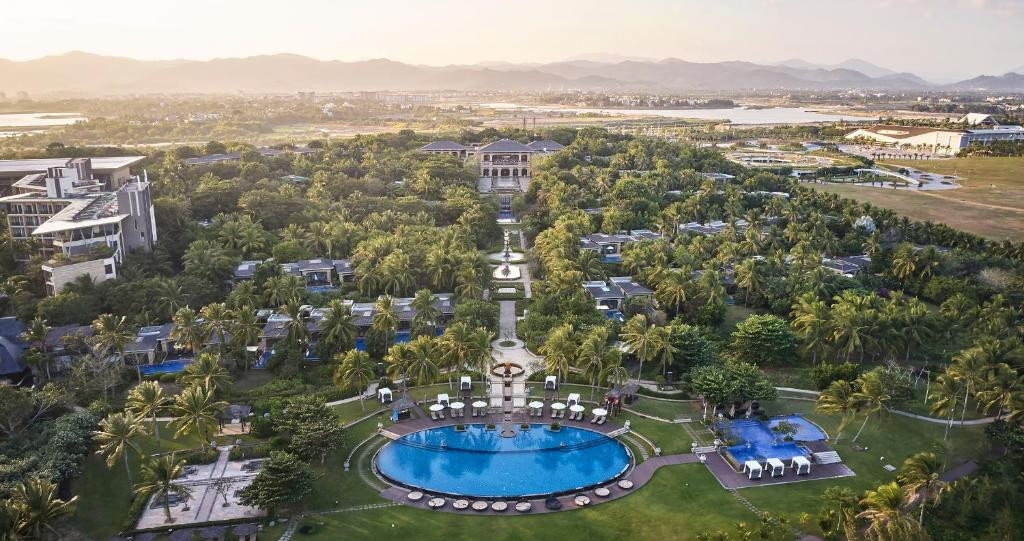 Wanda Reign Resort & Villas Sanya Haitang Bay (Ex. Conrad Sanya Haitang Bay) 5*