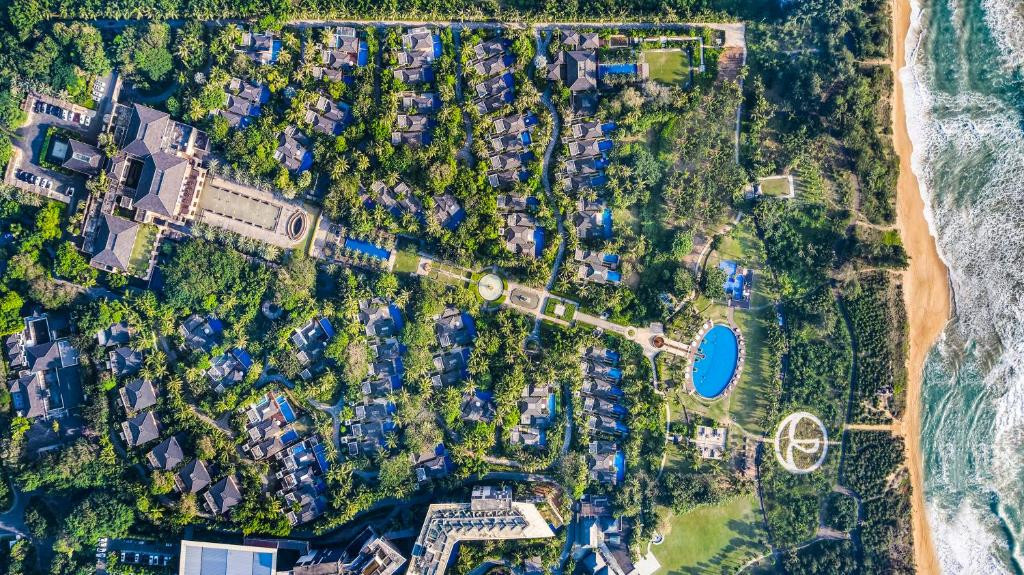 Wanda Reign Resort & Villas Sanya Haitang Bay (Ex. Conrad Sanya Haitang Bay) 5*