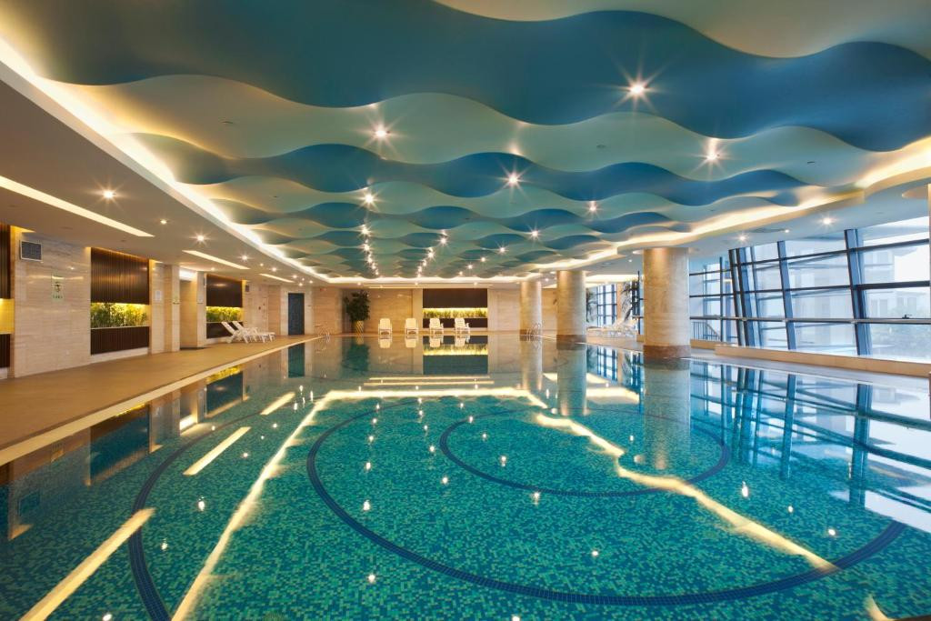 Crowne Plaza International Airport Beijing 5*