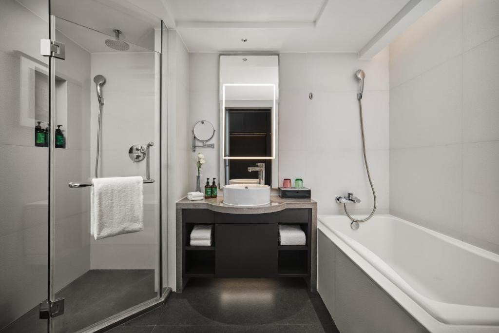 Crowne Plaza International Airport Beijing 5*