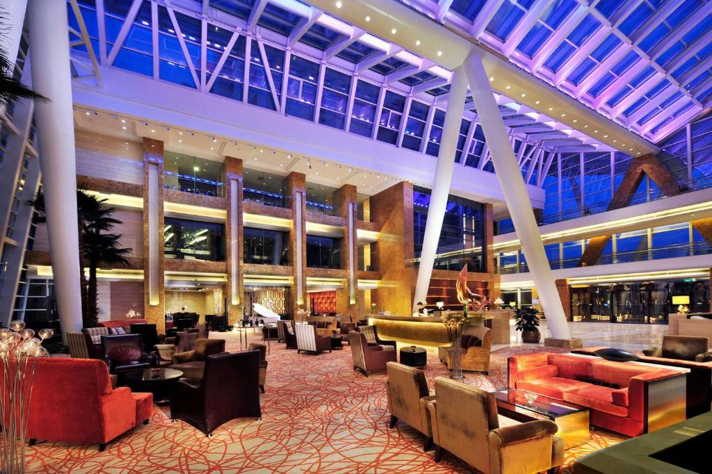 Crowne Plaza International Airport Beijing 5*